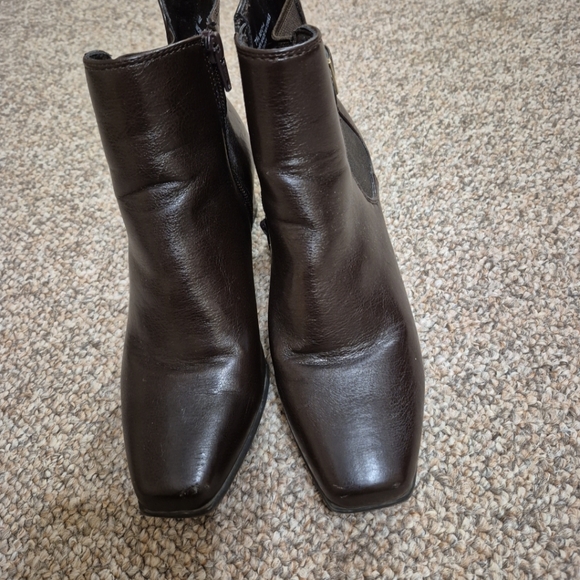 Nickels Women Simona Faux Leather Ankle Boots - Picture 2 of 9